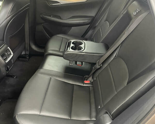 Сірий Інфініті QX50, об'ємом двигуна 2 л та пробігом 153 тис. км за 21000 $, фото 11 на Automoto.ua