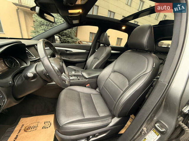 Серый Инфинити QX50, объемом двигателя 2 л и пробегом 154 тыс. км за 19300 $, фото 31 на Automoto.ua