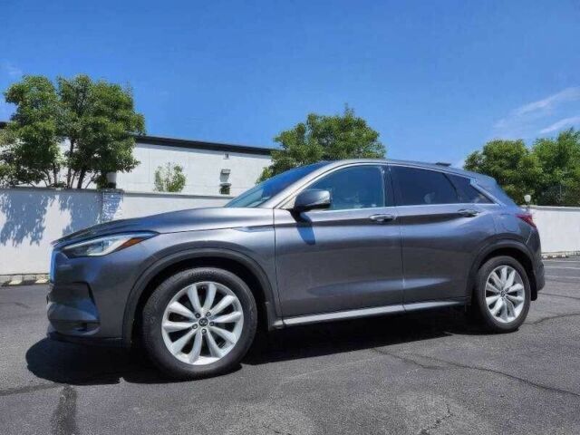 Сірий Інфініті QX50, об'ємом двигуна 2 л та пробігом 78 тис. км за 10200 $, фото 2 на Automoto.ua