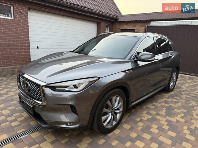 Сірий Інфініті QX50, об'ємом двигуна 2 л та пробігом 51 тис. км за 35999 $, фото 105 на Automoto.ua