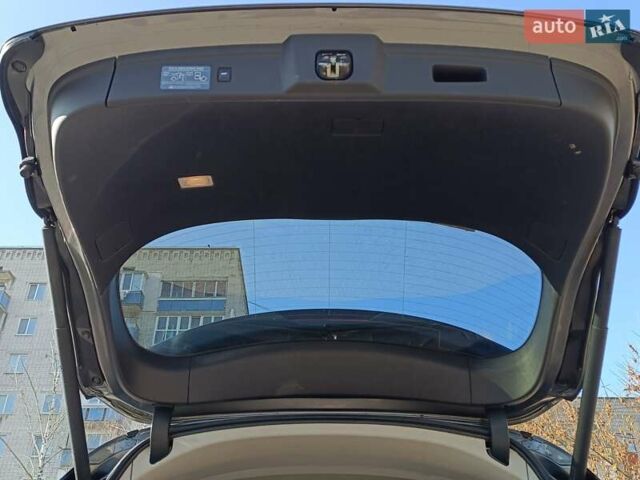 Серый Инфинити QX50, объемом двигателя 2 л и пробегом 122 тыс. км за 19500 $, фото 17 на Automoto.ua