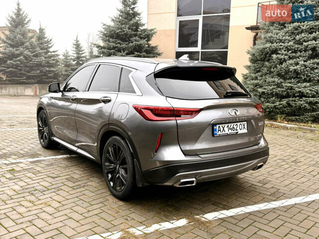 Серый Инфинити QX50, объемом двигателя 2 л и пробегом 154 тыс. км за 19300 $, фото 10 на Automoto.ua