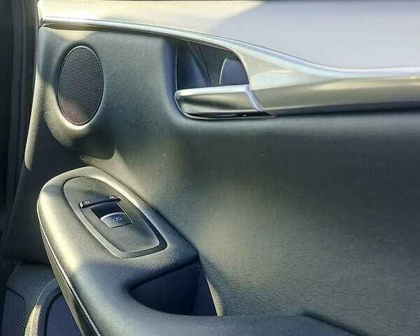 Серый Инфинити QX50, объемом двигателя 2 л и пробегом 122 тыс. км за 19500 $, фото 36 на Automoto.ua