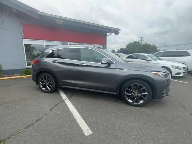 Сірий Інфініті QX50, об'ємом двигуна 2 л та пробігом 43 тис. км за 16300 $, фото 3 на Automoto.ua