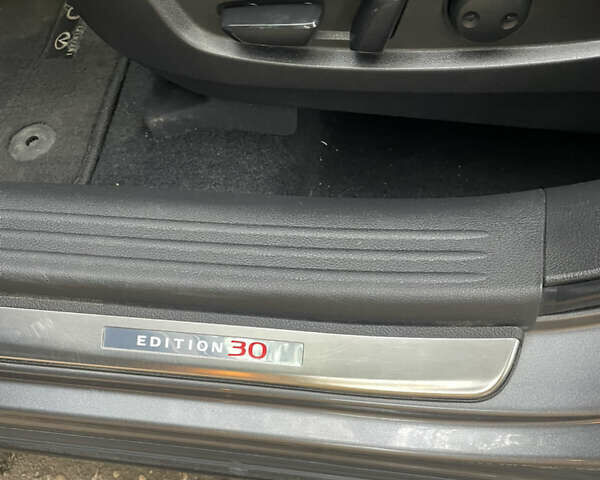 Сірий Інфініті QX50, об'ємом двигуна 2 л та пробігом 153 тис. км за 21000 $, фото 10 на Automoto.ua