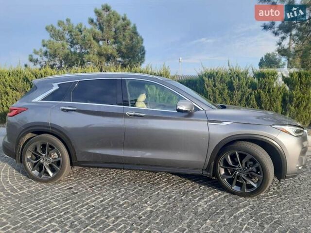 Сірий Інфініті QX50, об'ємом двигуна 2 л та пробігом 81 тис. км за 32400 $, фото 2 на Automoto.ua