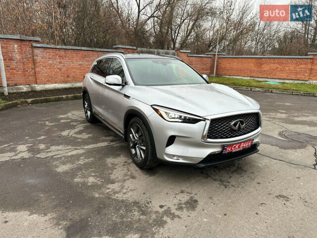 Сірий Інфініті QX50, об'ємом двигуна 1.99 л та пробігом 124 тис. км за 19000 $, фото 7 на Automoto.ua