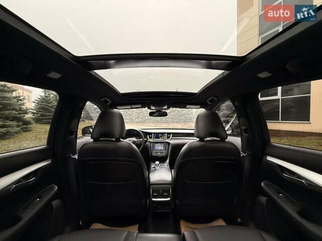 Серый Инфинити QX50, объемом двигателя 2 л и пробегом 154 тыс. км за 19300 $, фото 32 на Automoto.ua