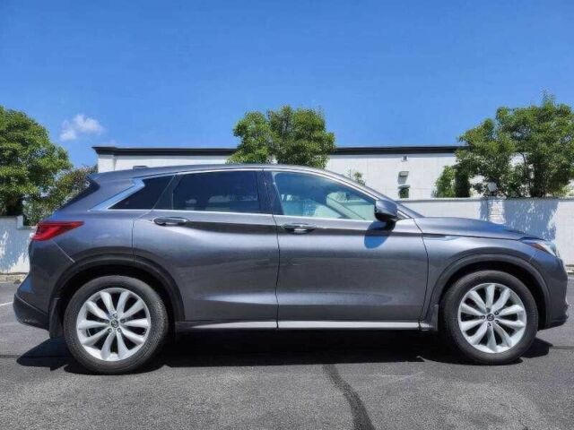 Сірий Інфініті QX50, об'ємом двигуна 2 л та пробігом 78 тис. км за 10200 $, фото 3 на Automoto.ua
