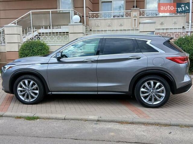 Серый Инфинити QX50, объемом двигателя 2 л и пробегом 71 тыс. км за 19900 $, фото 11 на Automoto.ua