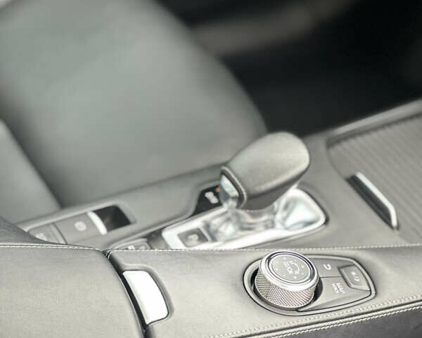 Серый Инфинити QX50, объемом двигателя 1.99 л и пробегом 98 тыс. км за 20700 $, фото 26 на Automoto.ua