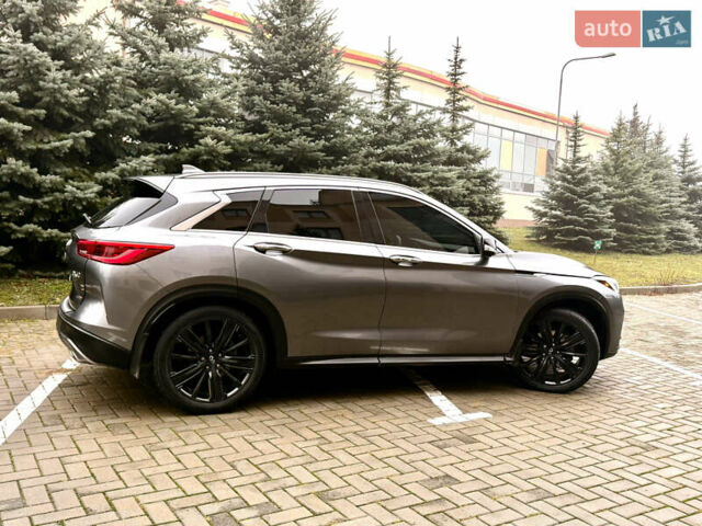 Серый Инфинити QX50, объемом двигателя 2 л и пробегом 154 тыс. км за 19300 $, фото 14 на Automoto.ua