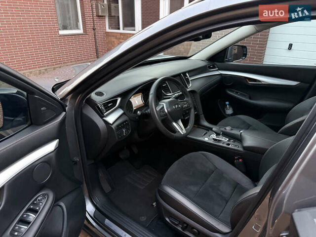 Сірий Інфініті QX50, об'ємом двигуна 2 л та пробігом 51 тис. км за 35999 $, фото 91 на Automoto.ua