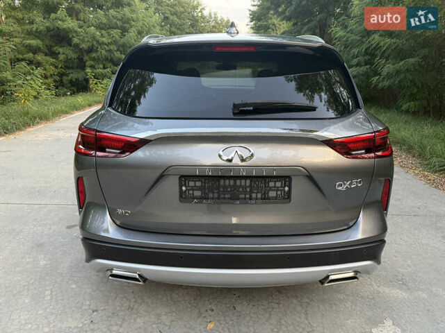Сірий Інфініті QX50, об'ємом двигуна 2 л та пробігом 51 тис. км за 35999 $, фото 27 на Automoto.ua