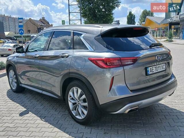 Серый Инфинити QX50, объемом двигателя 2 л и пробегом 71 тыс. км за 19900 $, фото 8 на Automoto.ua