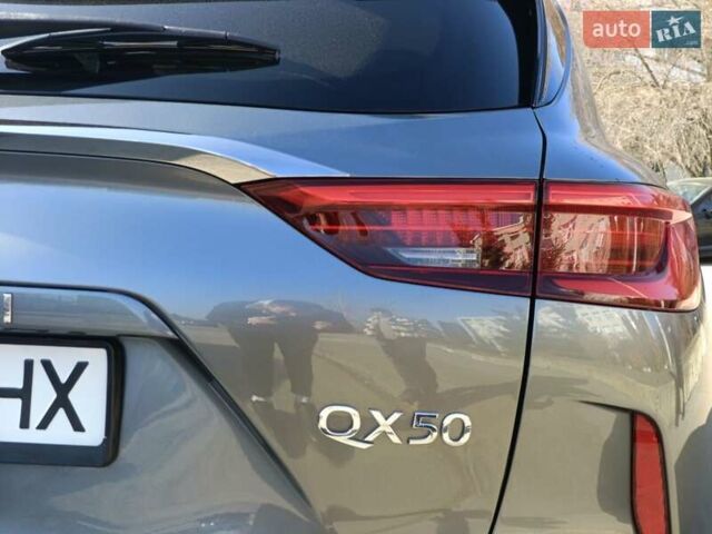 Серый Инфинити QX50, объемом двигателя 2 л и пробегом 122 тыс. км за 19500 $, фото 15 на Automoto.ua