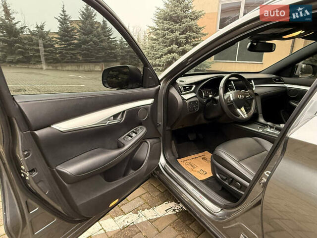 Серый Инфинити QX50, объемом двигателя 2 л и пробегом 154 тыс. км за 19300 $, фото 26 на Automoto.ua