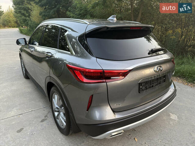 Сірий Інфініті QX50, об'ємом двигуна 2 л та пробігом 51 тис. км за 35999 $, фото 26 на Automoto.ua