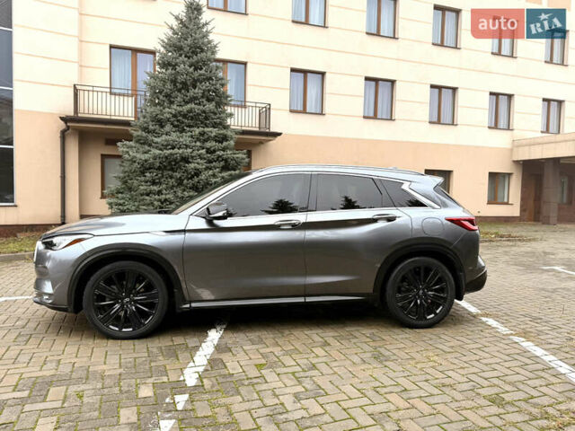 Серый Инфинити QX50, объемом двигателя 2 л и пробегом 154 тыс. км за 19300 $, фото 9 на Automoto.ua