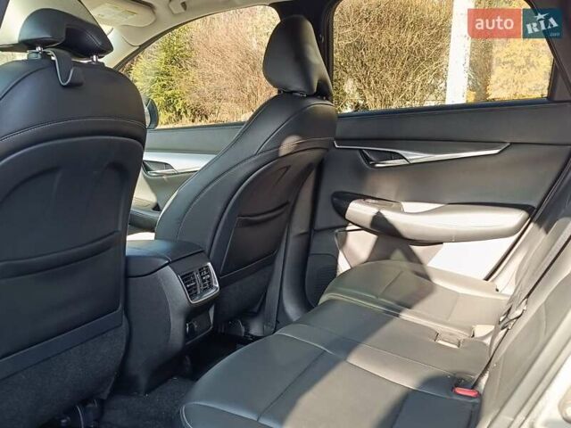 Серый Инфинити QX50, объемом двигателя 2 л и пробегом 122 тыс. км за 19500 $, фото 20 на Automoto.ua