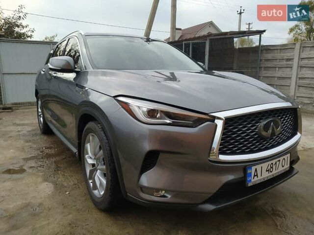 Сірий Інфініті QX50, об'ємом двигуна 2 л та пробігом 51 тис. км за 29000 $, фото 4 на Automoto.ua