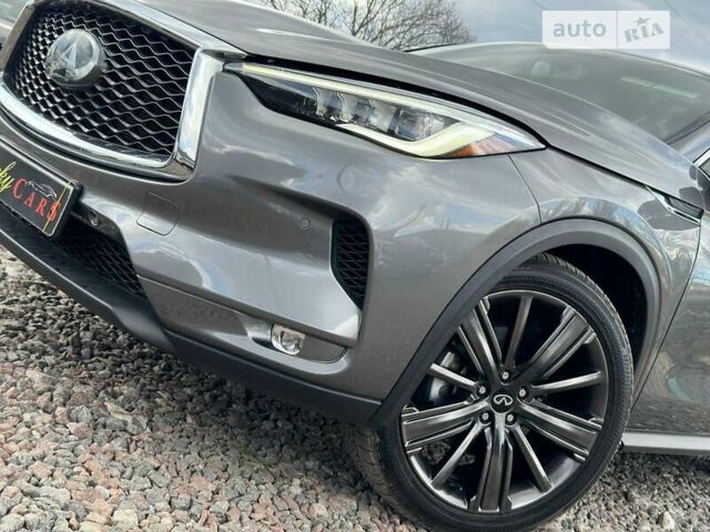 Сірий Інфініті QX50, об'ємом двигуна 2 л та пробігом 39 тис. км за 32000 $, фото 9 на Automoto.ua