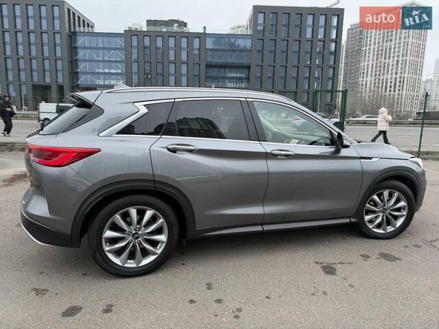 Серый Инфинити QX50, объемом двигателя 2 л и пробегом 57 тыс. км за 28900 $, фото 19 на Automoto.ua
