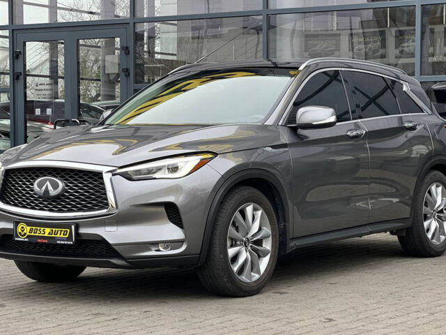 Сірий Інфініті QX50, об'ємом двигуна 2 л та пробігом 25 тис. км за 25500 $, фото 2 на Automoto.ua