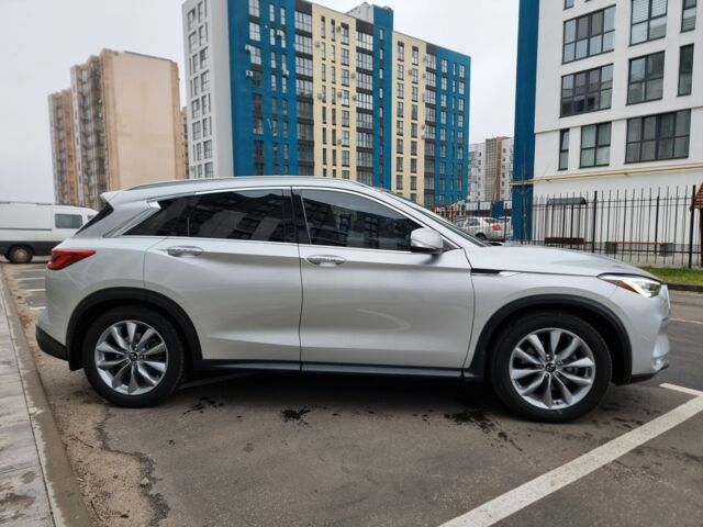Сірий Інфініті QX50, об'ємом двигуна 2 л та пробігом 57 тис. км за 24700 $, фото 11 на Automoto.ua