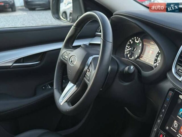 Сірий Інфініті QX50, об'ємом двигуна 2 л та пробігом 43 тис. км за 28500 $, фото 27 на Automoto.ua