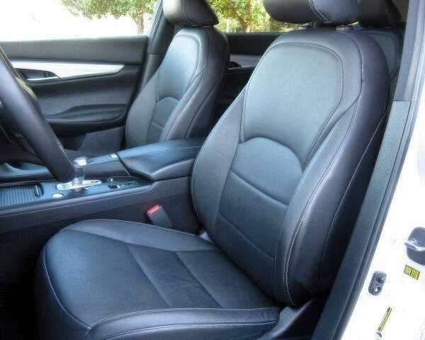 Сірий Інфініті QX50, об'ємом двигуна 2 л та пробігом 67 тис. км за 18000 $, фото 12 на Automoto.ua