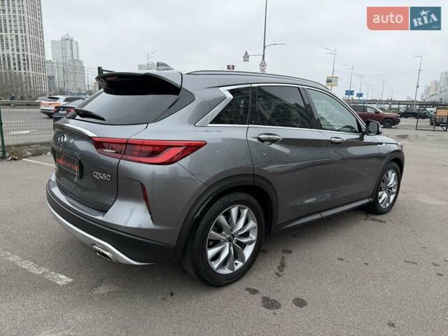 Серый Инфинити QX50, объемом двигателя 2 л и пробегом 57 тыс. км за 28900 $, фото 32 на Automoto.ua