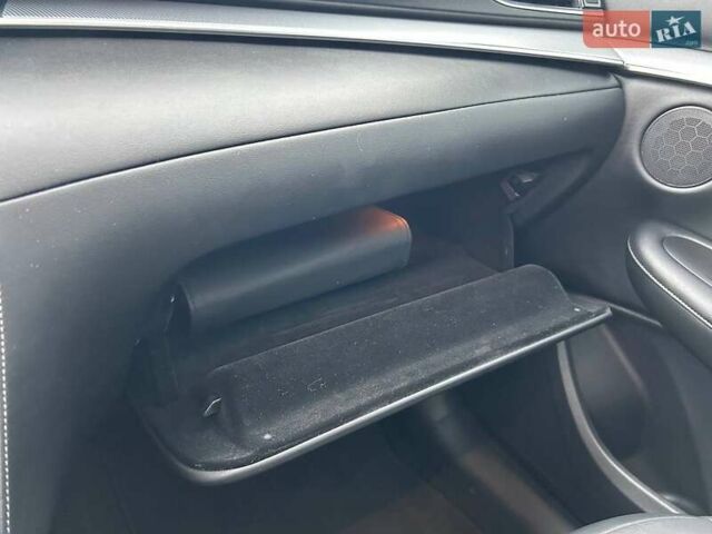 Сірий Інфініті QX50, об'ємом двигуна 2 л та пробігом 43 тис. км за 24000 $, фото 23 на Automoto.ua