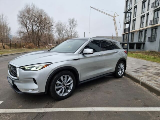 Сірий Інфініті QX50, об'ємом двигуна 2 л та пробігом 57 тис. км за 24700 $, фото 6 на Automoto.ua