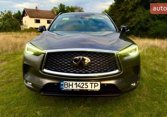 Серый Инфинити QX50, объемом двигателя 2 л и пробегом 45 тыс. км за 29000 $, фото 16 на Automoto.ua