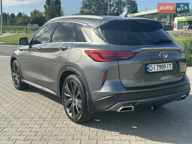 Сірий Інфініті QX50, об'ємом двигуна 2 л та пробігом 80 тис. км за 25400 $, фото 9 на Automoto.ua