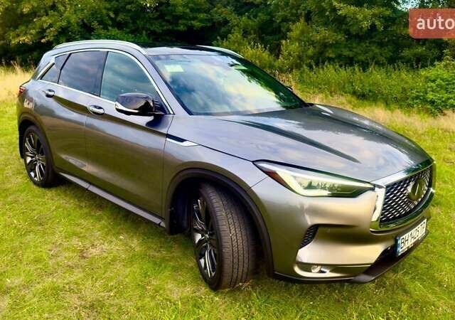 Серый Инфинити QX50, объемом двигателя 2 л и пробегом 45 тыс. км за 29000 $, фото 12 на Automoto.ua