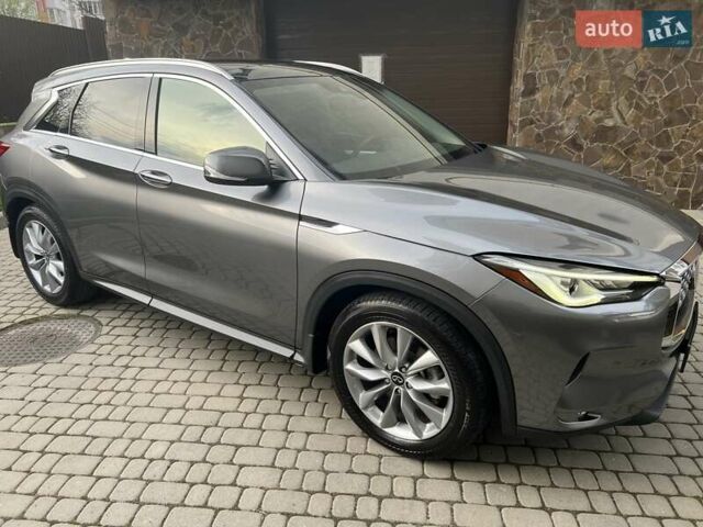 Серый Инфинити QX50, объемом двигателя 1.99 л и пробегом 75 тыс. км за 23999 $, фото 3 на Automoto.ua