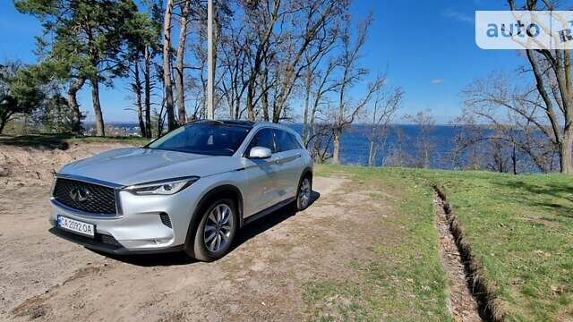 Сірий Інфініті QX50, об'ємом двигуна 2 л та пробігом 52 тис. км за 27000 $, фото 19 на Automoto.ua