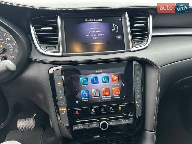 Сірий Інфініті QX50, об'ємом двигуна 2 л та пробігом 43 тис. км за 24000 $, фото 20 на Automoto.ua