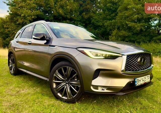 Серый Инфинити QX50, объемом двигателя 2 л и пробегом 45 тыс. км за 29000 $, фото 19 на Automoto.ua
