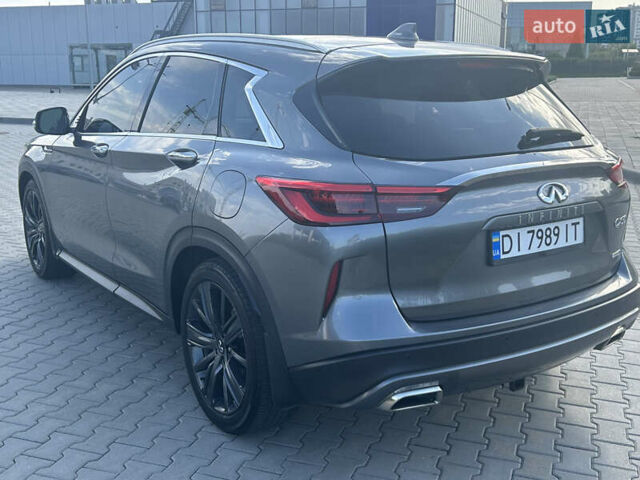 Сірий Інфініті QX50, об'ємом двигуна 2 л та пробігом 80 тис. км за 25400 $, фото 6 на Automoto.ua