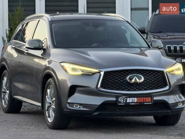 Сірий Інфініті QX50, об'ємом двигуна 2 л та пробігом 43 тис. км за 28500 $, фото 3 на Automoto.ua
