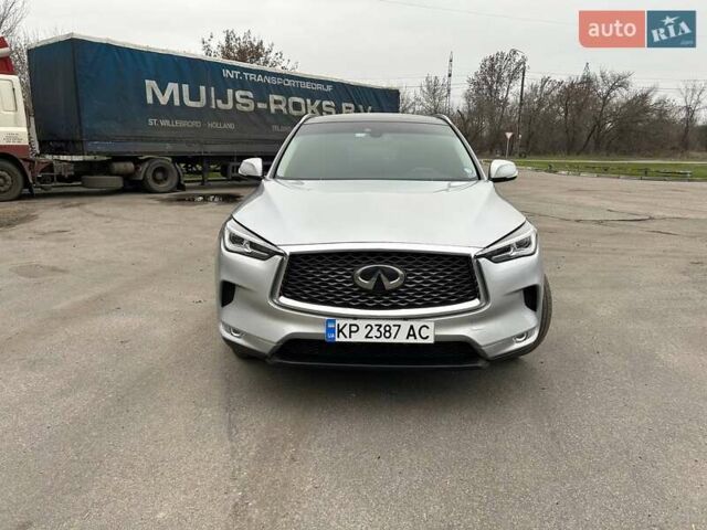 Сірий Інфініті QX50, об'ємом двигуна 2 л та пробігом 43 тис. км за 24000 $, фото 1 на Automoto.ua
