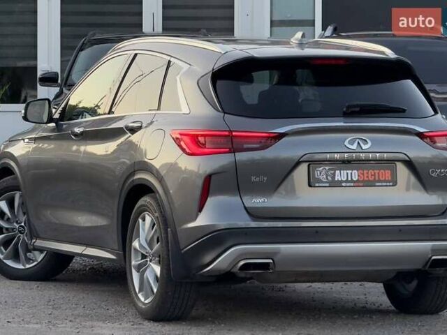 Сірий Інфініті QX50, об'ємом двигуна 2 л та пробігом 43 тис. км за 28500 $, фото 6 на Automoto.ua
