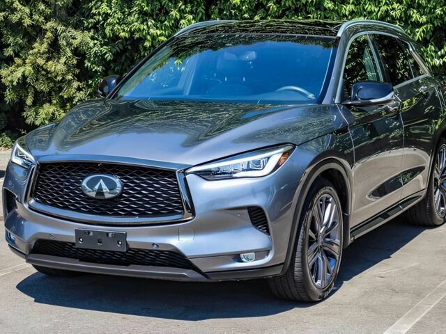 Сірий Інфініті QX50, об'ємом двигуна 2 л та пробігом 48 тис. км за 15800 $, фото 2 на Automoto.ua
