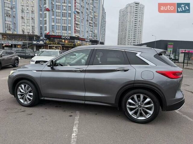 Серый Инфинити QX50, объемом двигателя 2 л и пробегом 57 тыс. км за 28900 $, фото 27 на Automoto.ua