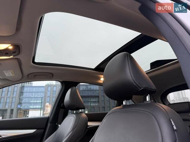 Серый Инфинити QX50, объемом двигателя 2 л и пробегом 57 тыс. км за 28900 $, фото 51 на Automoto.ua