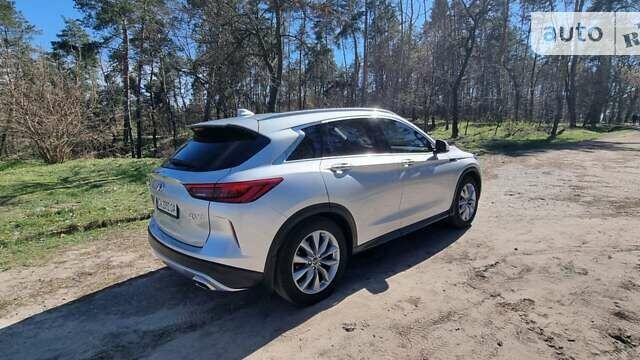 Сірий Інфініті QX50, об'ємом двигуна 2 л та пробігом 52 тис. км за 27000 $, фото 21 на Automoto.ua