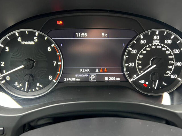 Сірий Інфініті QX50, об'ємом двигуна 2 л та пробігом 25 тис. км за 25500 $, фото 11 на Automoto.ua
